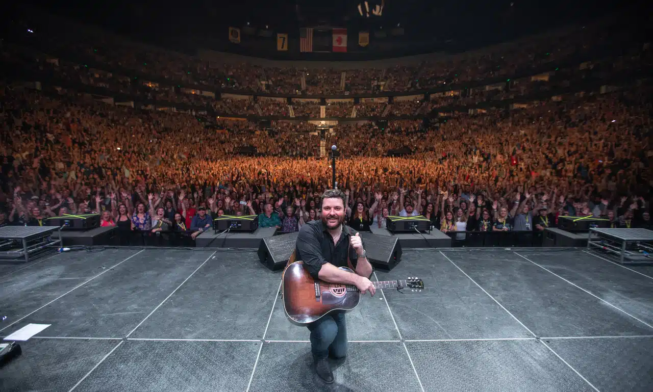 Chris Young live on tour